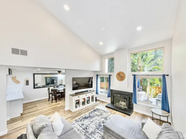 6597 E Camino Vis #2, Anaheim, CA 92807