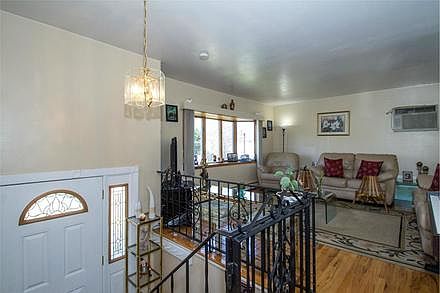 2nd image of 10 Geiger Pl