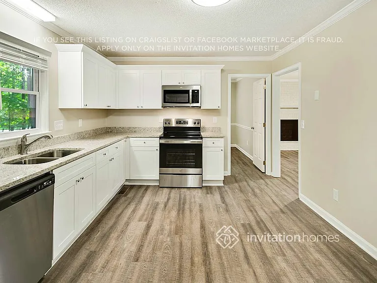 5806 Katrine Ct — Photo 10