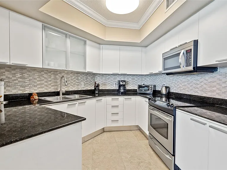 16699 Collins Ave #1201 — Photo 11