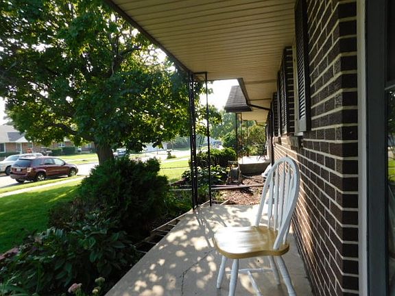 2nd image of 4406 Crawford Dr APT A