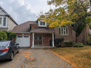39 Treeline Blvd, Brampton, ON L6P 1E4