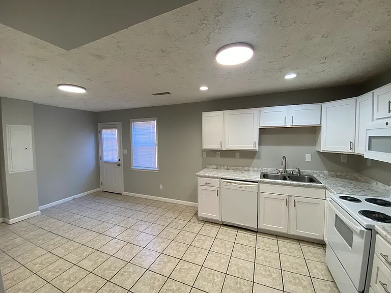 Valley View Townhomes — Photo 28