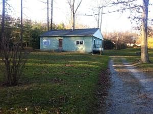 2nd image of 5747 Northeimer Rd