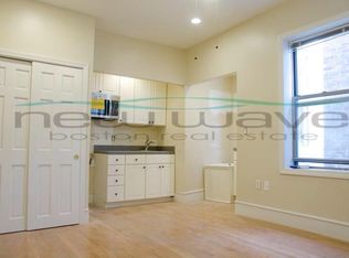 52 Burbank St APT 9, Boston, MA 02115