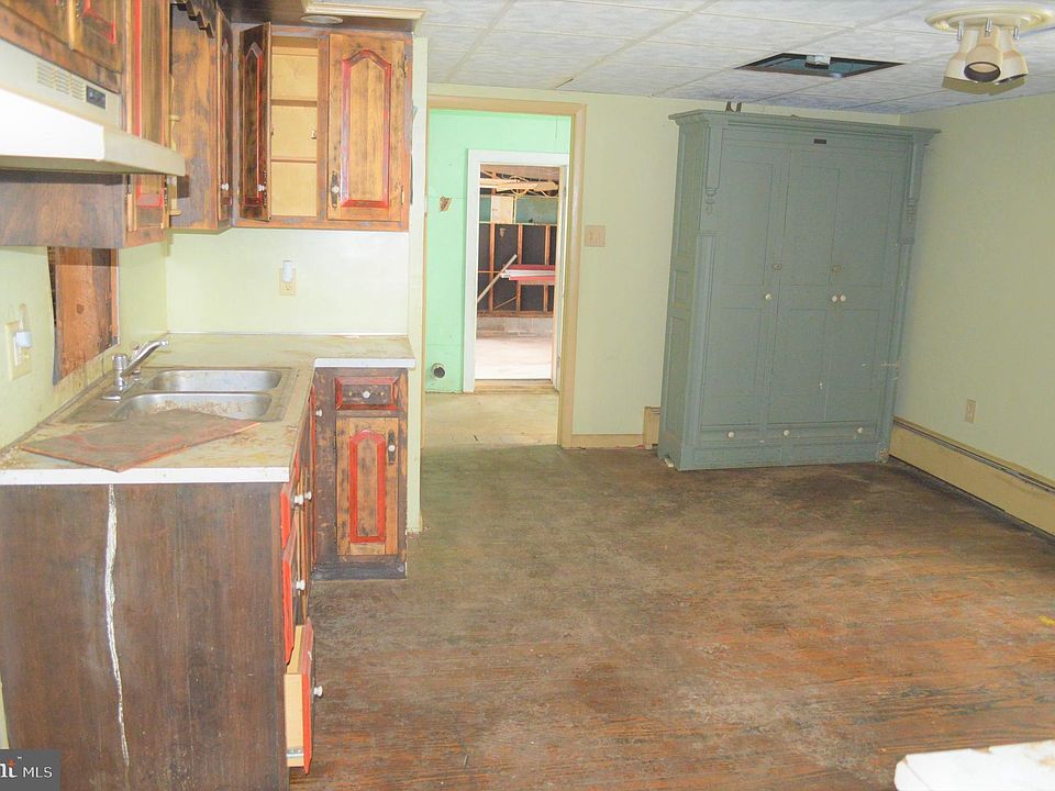 10 E Main St, Newburg, PA 17240 MLS PACB2010876 Zillow