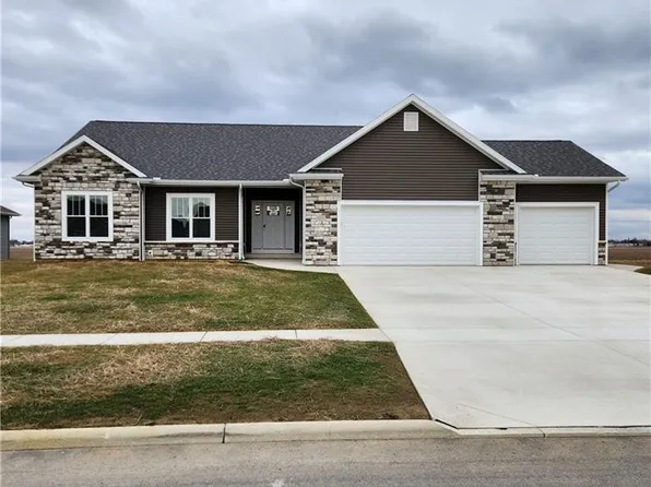 9293 Hiegel Dr, Findlay, OH 45840