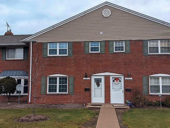 2nd image of 31601 N Marginal Dr