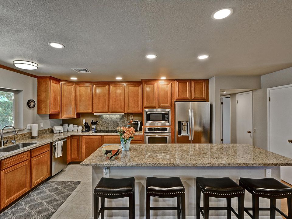 1st image of 17834 N Palo Verde Dr