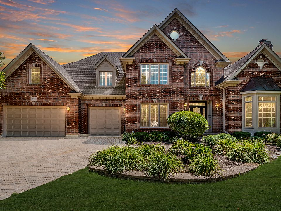 1st image of 892 Twin Elms Ln