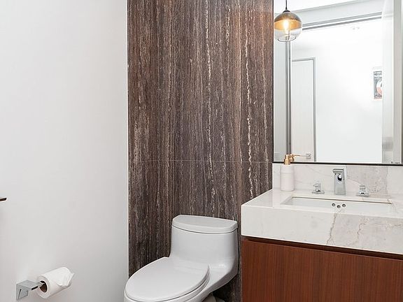 5th image of 70 Charlton St APT 2C