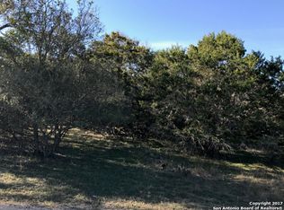 212 River Forest Dr, Boerne, TX 78006