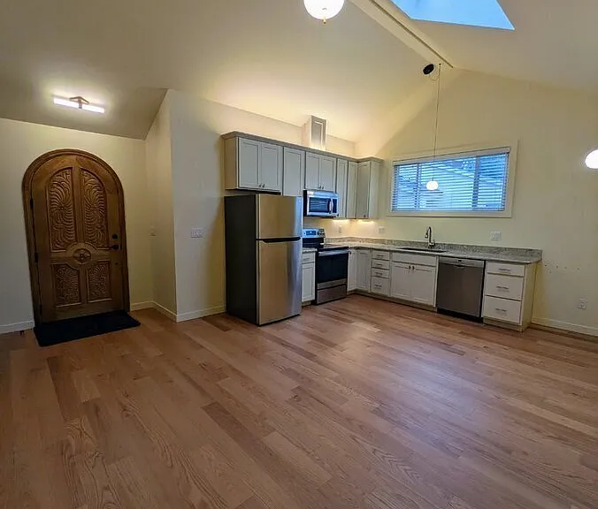 125 Dake Ave #A — Photo 2