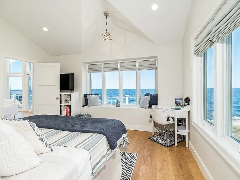 14 Sunset Point Rd — Photo 18