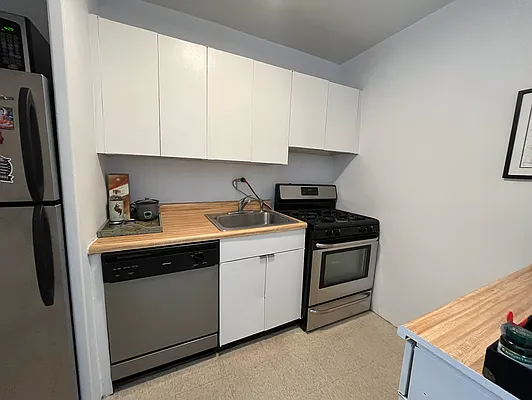 Rented by Keller Williams NYC | media 13