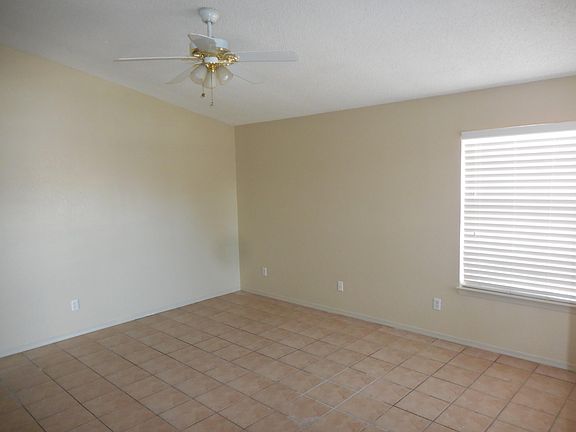 4th image of 11725 Balladeer Ave