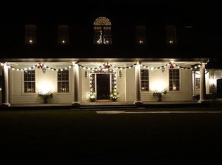 220 Braeburn Rd, Barrington Hills, IL