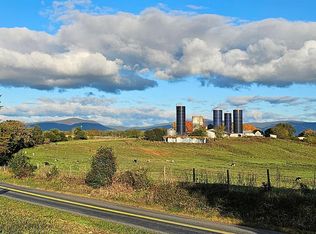 9 Fredericksburg Rd, Ruckersville, VA 22968