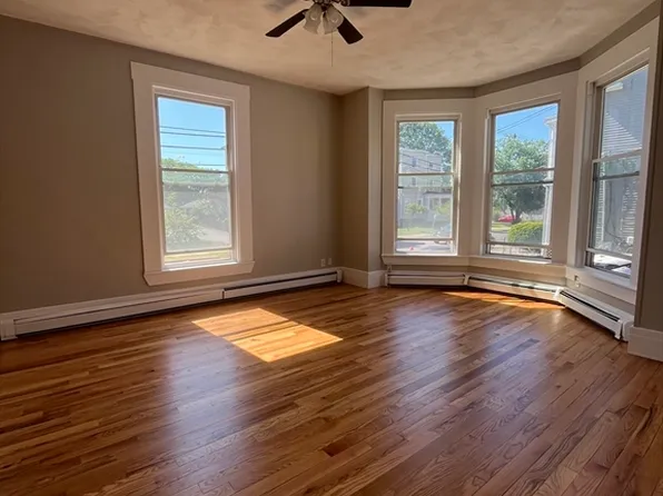 99 Laighton St APT 2, Lynn, MA 01902
