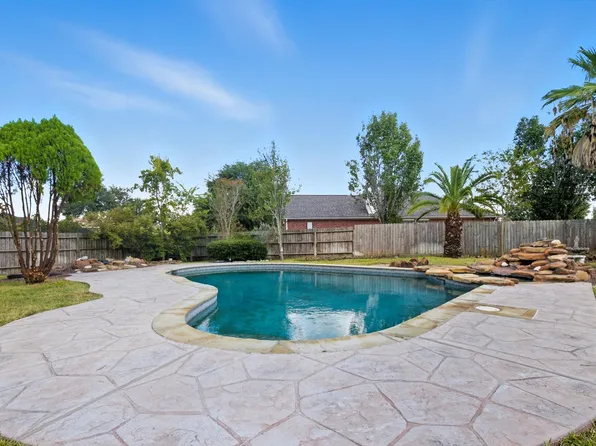 6738 Laguna Trace St, Richmond, TX 77407