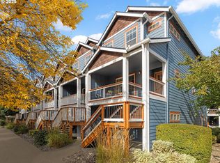 301 W Main St, Hillsboro, OR