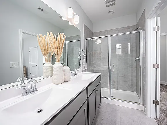 151 Manordale Dr — Photo 15