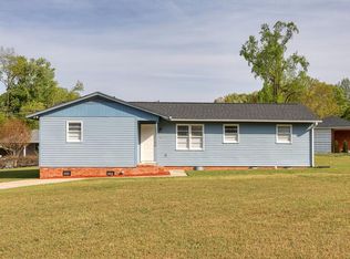 104 Willowbrook Rd, Greenwood, SC 29649