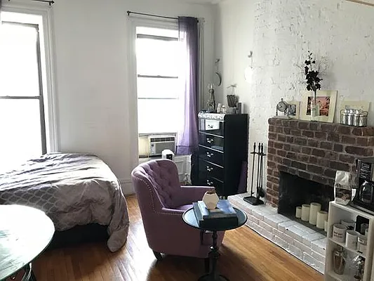 Rented by Triumph Property Group | media 12