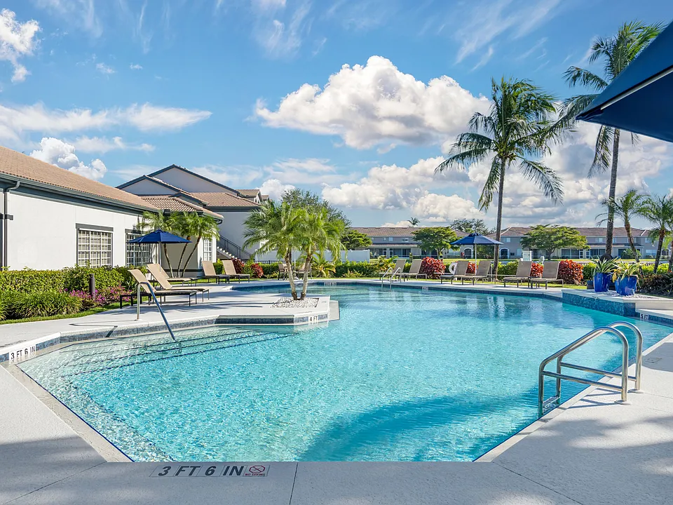 Resort-Style Pool