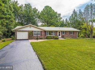 8102 Broadview Dr, Frederick, MD 21701