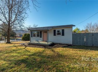 447 Morehead Rd, Marion, NC 28752