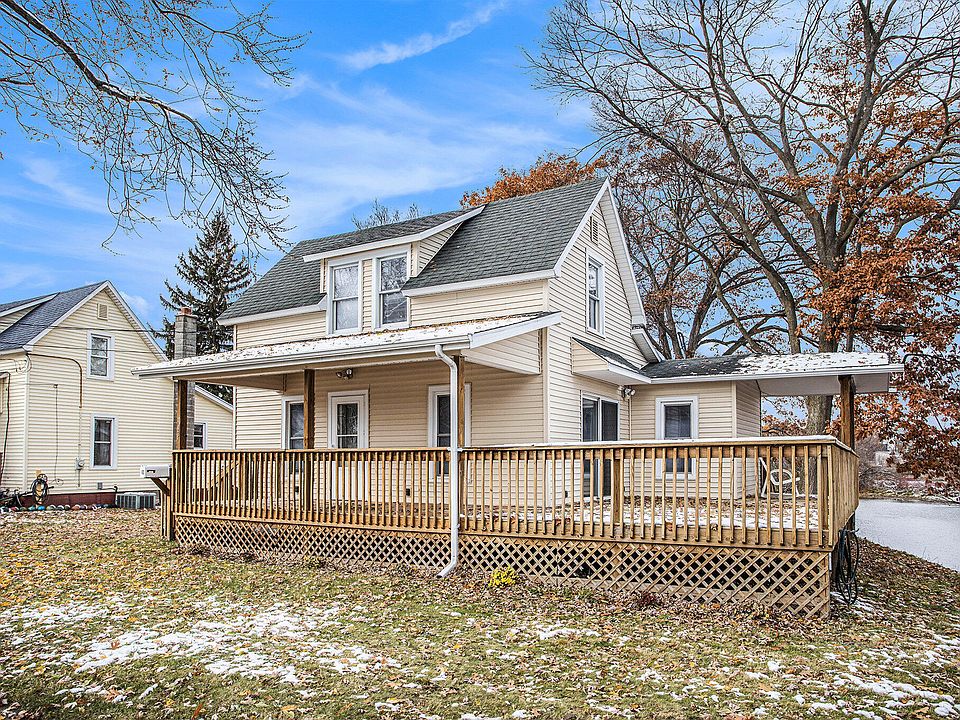 1st image of 43 Sisson Ave
