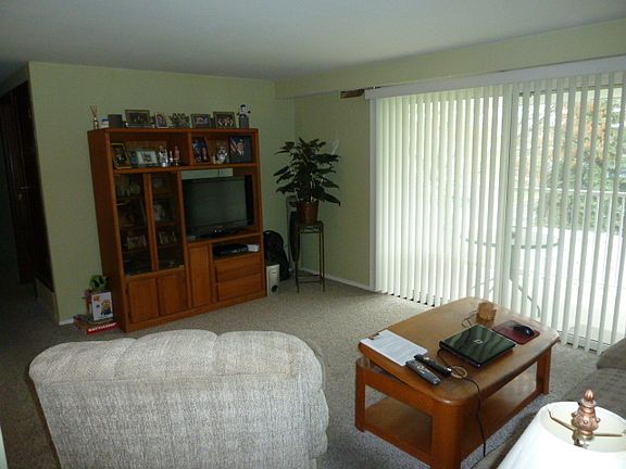 3rd image of 1108 Mercury Dr Unit 2A