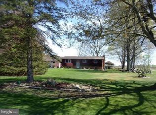 25 Maple Rd, Greenville, PA 16125