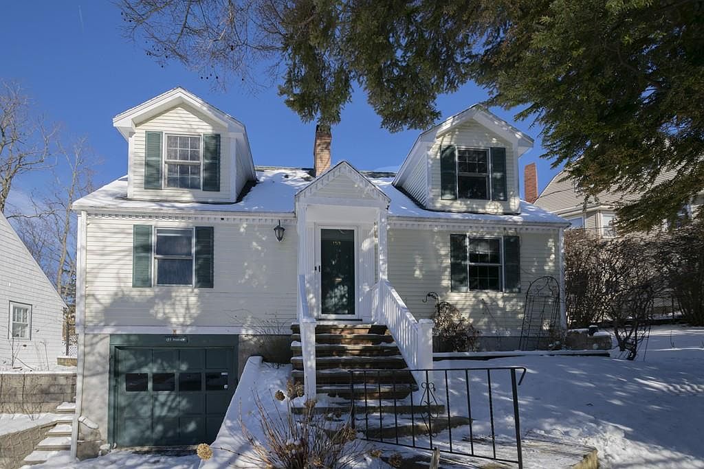 153 Woburn St, Medford, MA 02155 Zillow