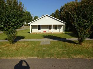 901 Watauga Ave E, Johnson City, TN 37601