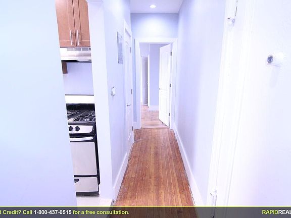 3rd image of 8932 138th St