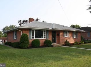 140 W Pine St, Palmyra, PA 17078