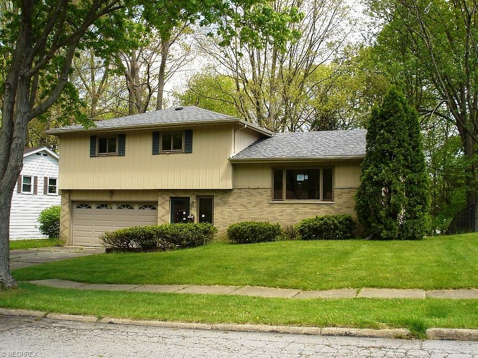 1st image of 743 Newcastle Dr