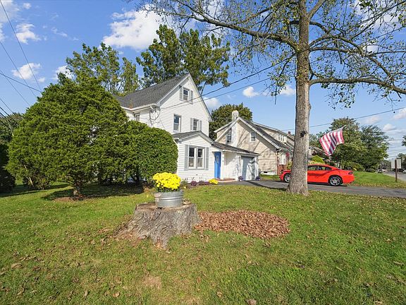 2nd image of 48 Bloomfield Ave