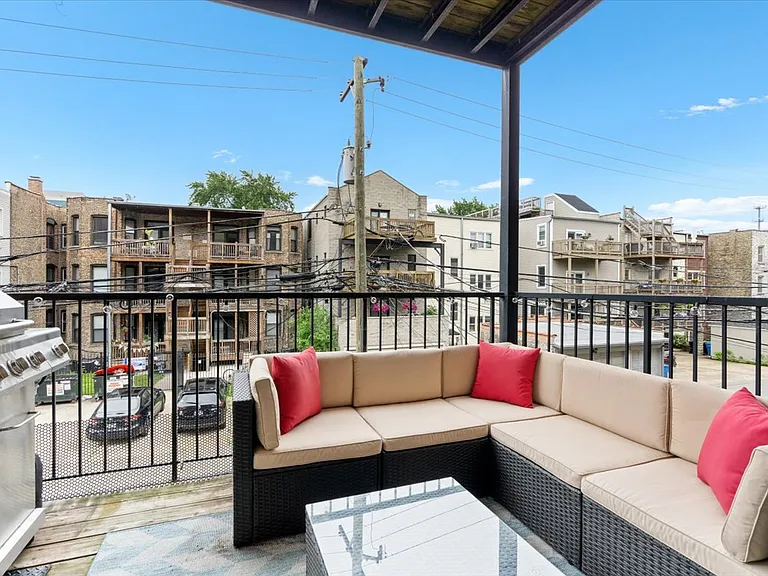 3723 N Wilton Ave #2 — Photo 16
