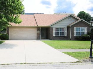 1053 Jd Cir, Berea, KY 40403