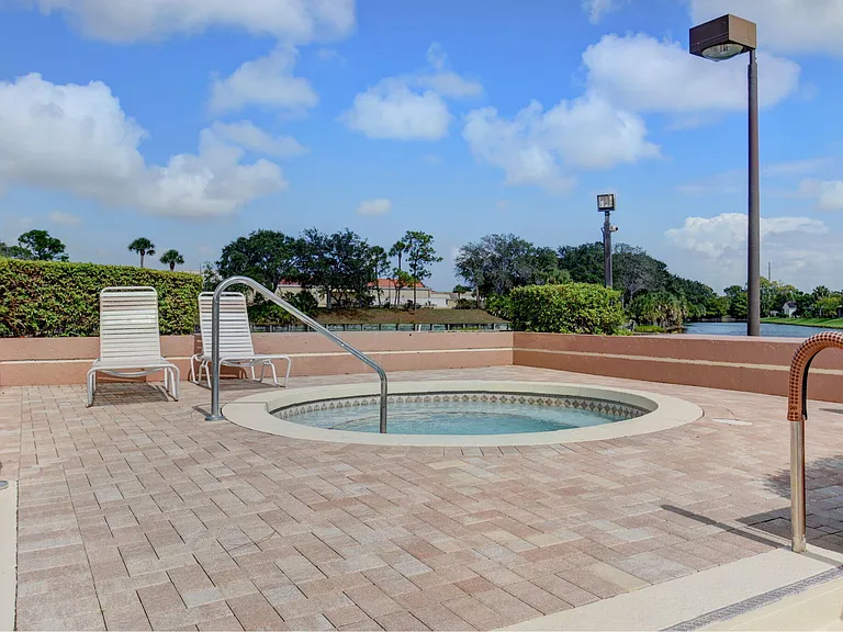 208 Caribe Ct — Photo 59