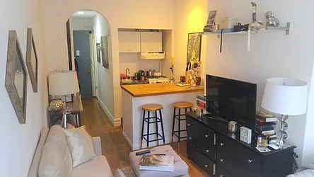 240 West 16th Street