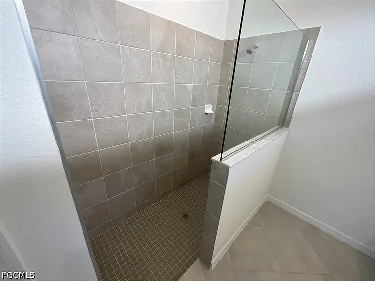 14570 Palamos Cir — Photo 16