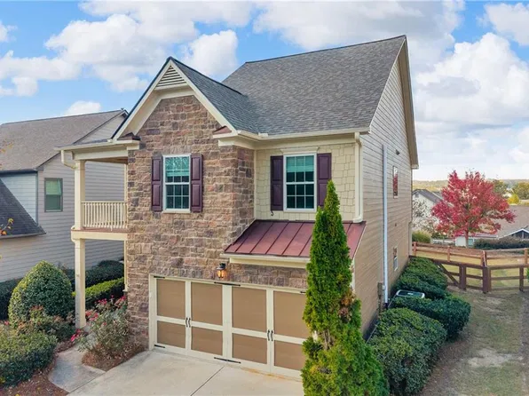 6852 Golden Bud Ln, Flowery Branch, GA 30542