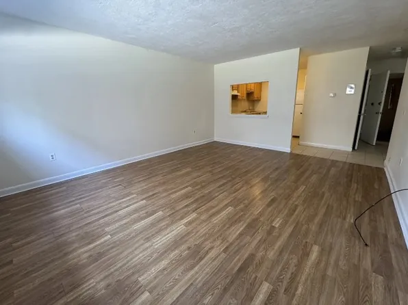 84 Gardner St, Allston, MA