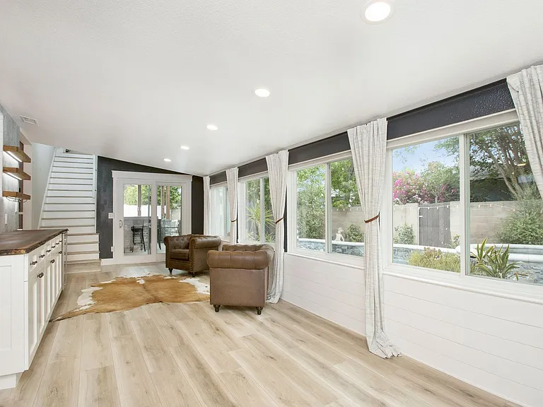 518 E Barkley Ave — Photo 31