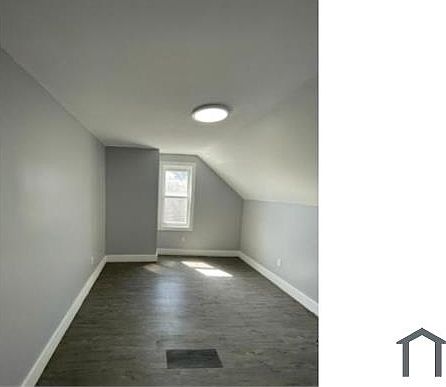 1st image of 256 N 6th St Floor 2