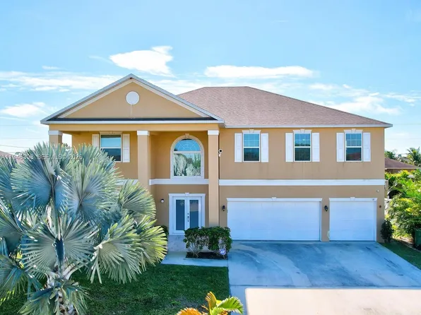 1018 SW Eckard Ave, Port Saint Lucie, FL 34953